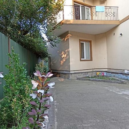 Guest House Karla Kobuleti Εξωτερικό φωτογραφία